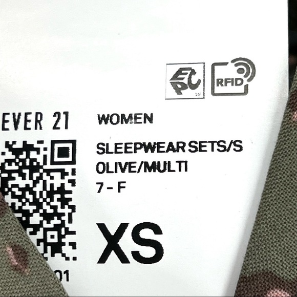 Forever 21 Women's 2 Piece Leopard Shirt & Shorts Pajama Set - various sizes - Picture 7 of 8